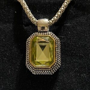 Vintage 1974-1980 RMN CO. yellow green Australian crystal in silver tone setting